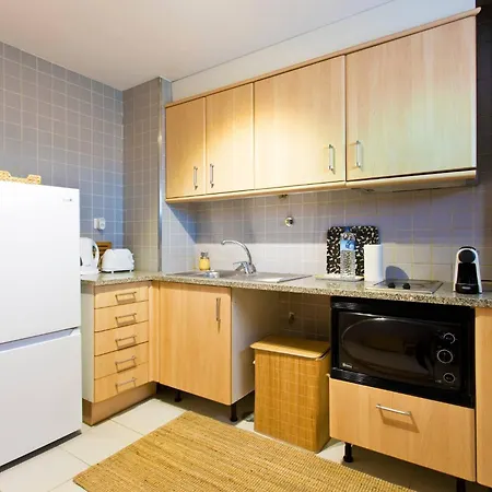 Appartement Aposentus - Contemporary Comfort *