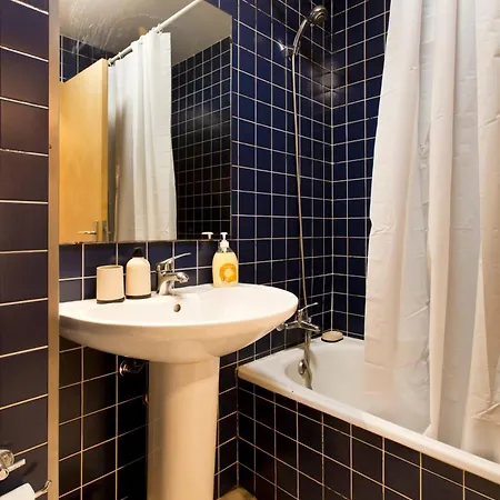 Aposentus - Contemporary Comfort Oporto