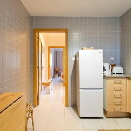 Aposentus - Contemporary Comfort Apartment *