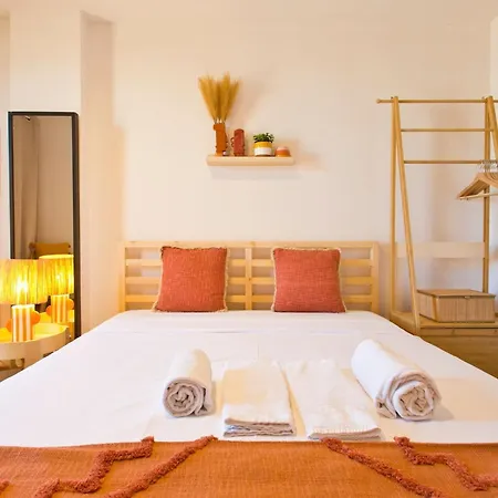 Aposentus - Contemporary Comfort Apartment *