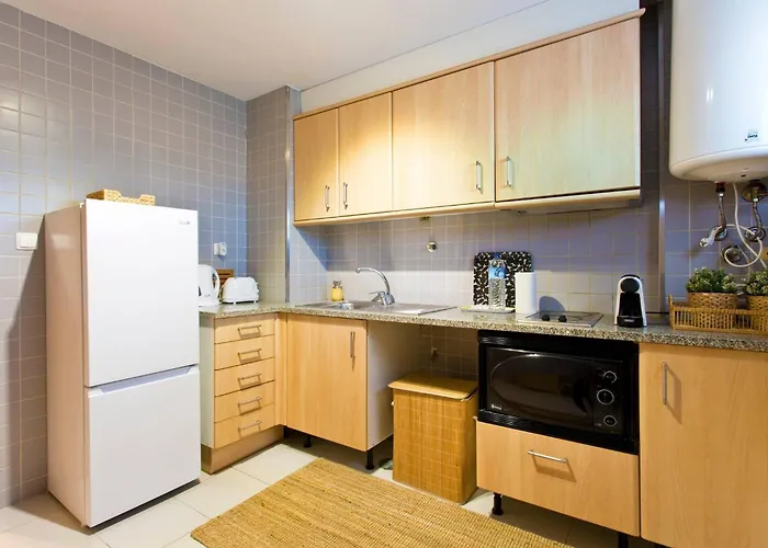 דירה Aposentus - Contemporary Comfort *