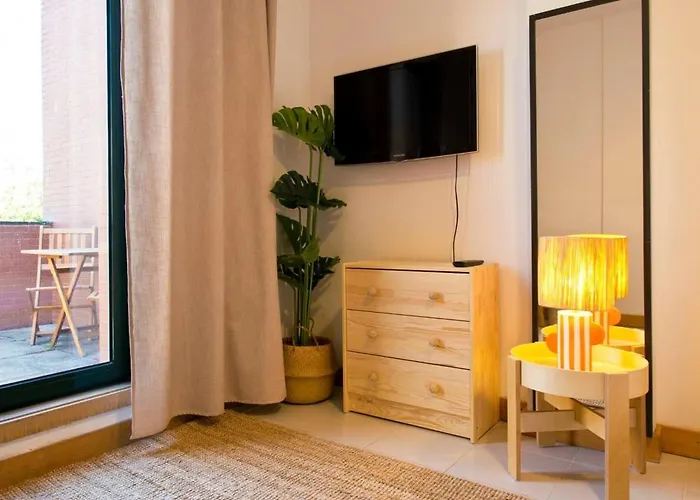 Aposentus - Contemporary Comfort بورتو