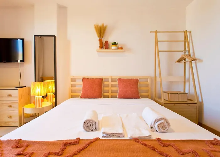 Aposentus - Contemporary Comfort 아파트 *